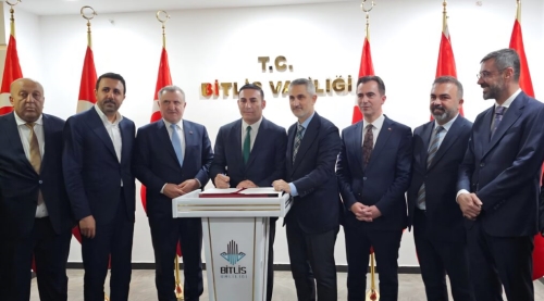 Aydınlar Beldesi’ne Gençlik Merkezi ve Semt Sahası Müjdesi