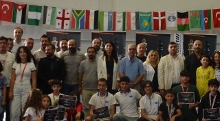 BETAV II. Satranç Turnuvası Bitlis’te Ödülle Bitti