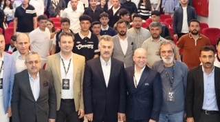 Güroymak Anadolu Lisesi’nde Bitlis Beş Minare Uluslararası Film Festivali Düzenlendi