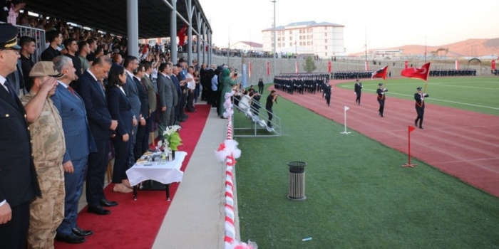 Bitlis POMEM 30. Dönem Mezuniyet Töreni: 580 Polis Adayı Göreve Hazır