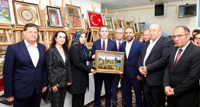 Bitlis Valisi Karakaya’dan Halk Eğitimi Hamlesi: "Kursiyer Sayısını 10 Bine Taşıyacağız"