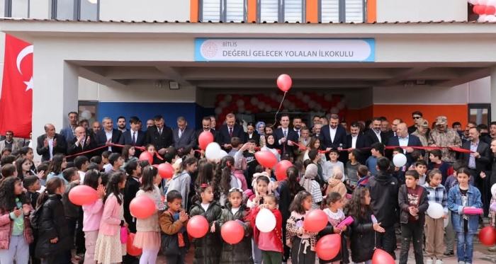 Yolalan Beldesi'nde Değerli Gelecek İlkokulu ve Acil Sağlık İstasyonu Açıldı