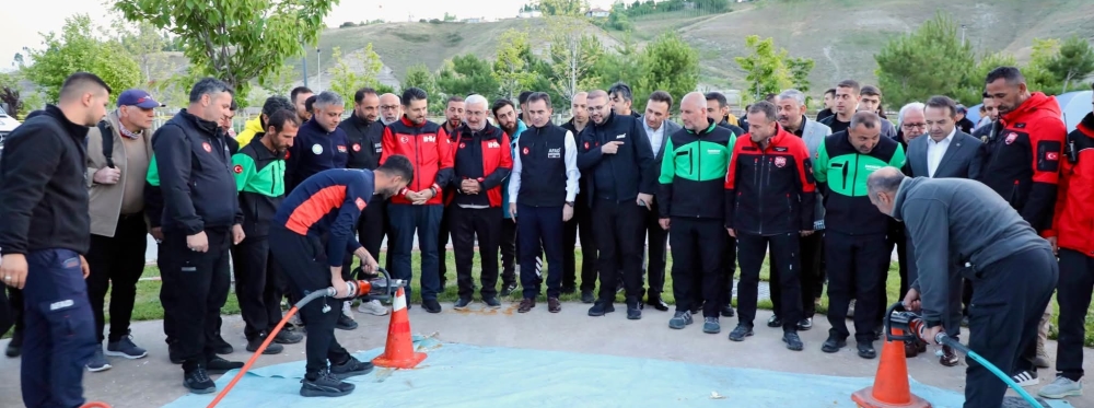 Bitlis’te 2. Doğu-Güneydoğu Anadolu Bölgesi Akreditasyon Kampı Düzenlendi