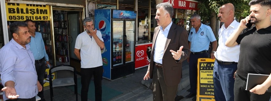Güroymak'ta Başkan Mutlu Esnaf Ziyareti: Kent Meydanı
