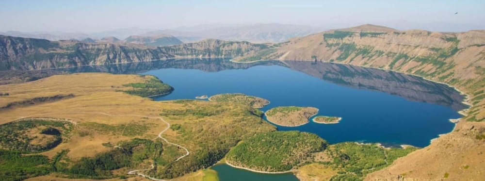 Bitlis Valiliği'nden Güvenlik ve Doğa Uyarısı