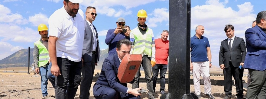Tatvan'da Yeni Fabrika Temelleri Atıldı