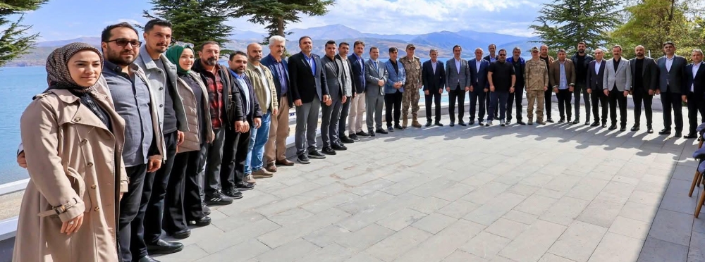 Vali Karakaya Basın Mensuplarıyla Bir Araya Geldi