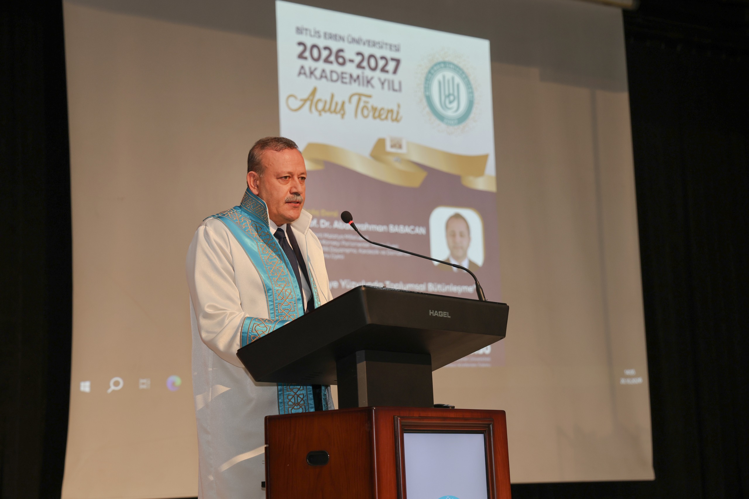 Bitlis Eren Üniversitesinde 2026-2027 Akademik Yılı Açılış Töreni Gerçekleştirildi - Fotoğraf 15