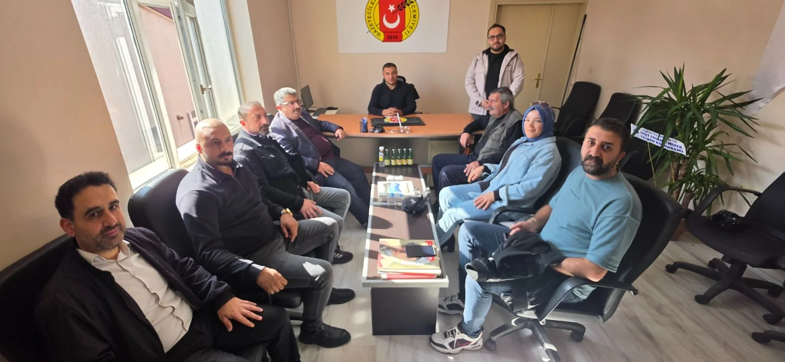 TATSO Başkanı Adabağ'dan BİGACEM'e Gazeteciler Günü Ziyareti