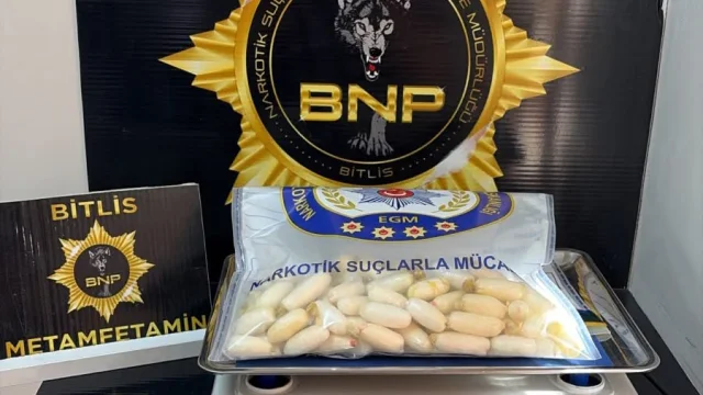 Tatvan’da Otobüste Uyuşturucu Operasyonu: 608 Gram Metamfetamin Ele Geçirildi