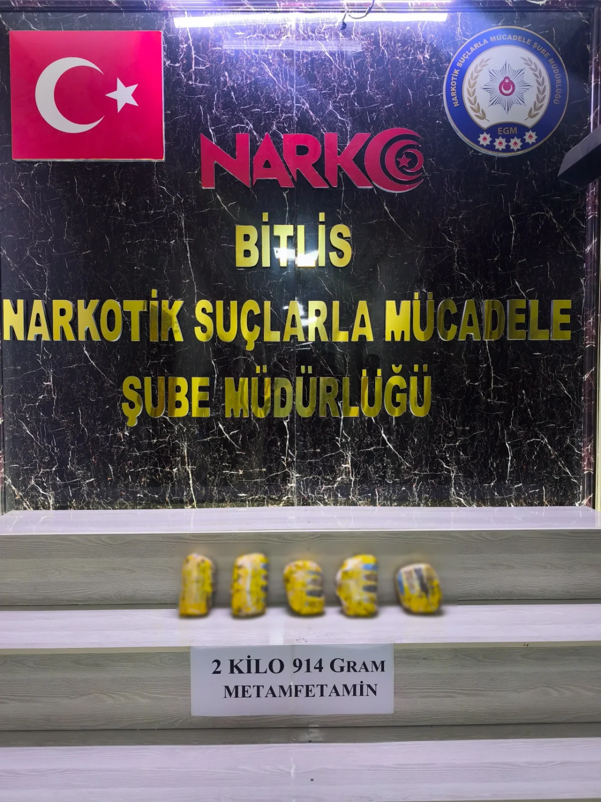 Tatvan'da uyuşturucu operasyonu: 2 şüpheli tutuklandı