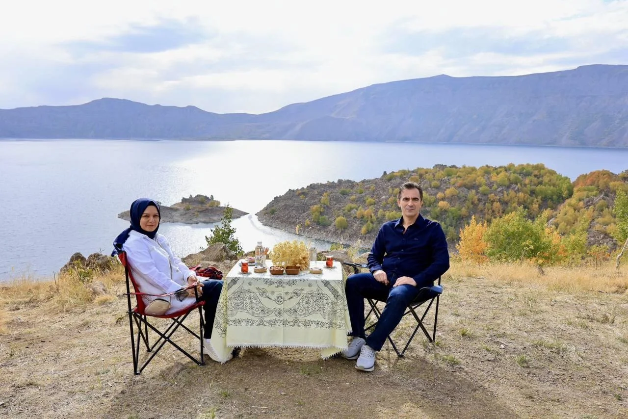 Vali Karakaya'dan Nemrut Kalderası Paylaşımı