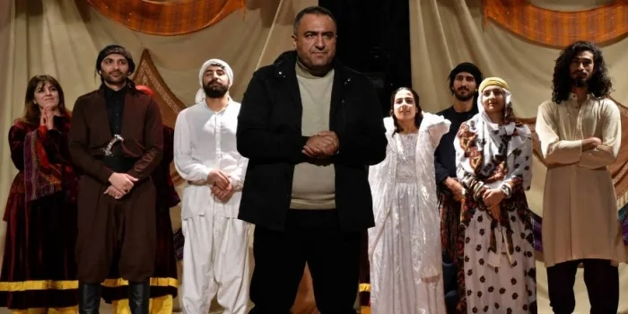 Bitlis Bölge Tiyatrosu Kurucusu Hakan Torun Oral Tiyatroya Veda Etti