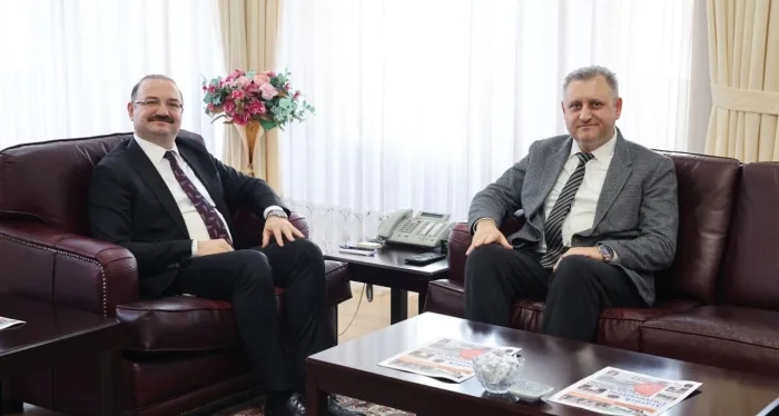 Bitlis İl Sağlık Müdürü Ergene’den Atatürk Üniversitesi Rektörü Müftüoğlu’na Ziyaret