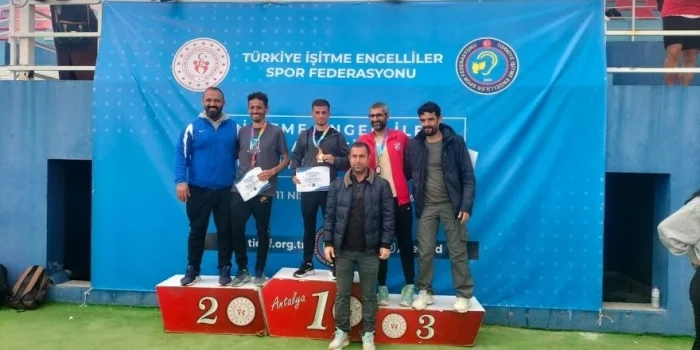 Bitlisli Sporcu Yusuf Baydur'dan Türkiye Şampiyonasında Çifte Zafer