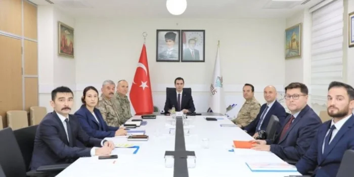Bitlis'te İl Güvenlik ve Asayiş Toplantısı Yapıldı