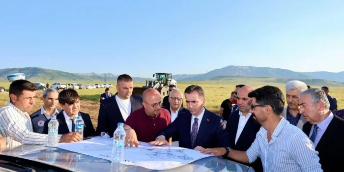 Bitlis'te Sanayi Devrimi Başlıyor: 130 Fabrika, 6 Bin Kişiye İş Kapısı