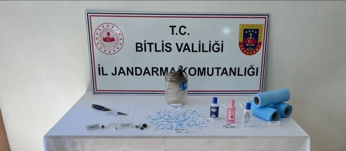 Bitlis’te Uyuşturucu Operasyonu: 300 Bin TL’lik Metamfetamin Ele Geçirildi
