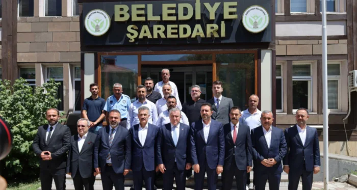 Gençlik ve Spor Bakanı Güroymak’ta: Spor ve Gençlik Projelerine Destek Sözü