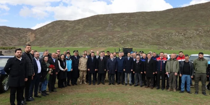 İçişleri Bakan Yardımcısı Mehmet Sağlam’dan Güroymak Belediyesi Bakımevine Ziyaret