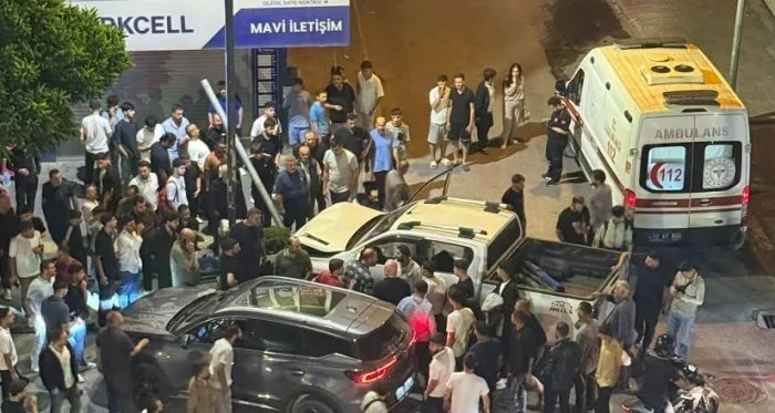 Tatvan’da iki araç çarpıştı: 5 yaralı