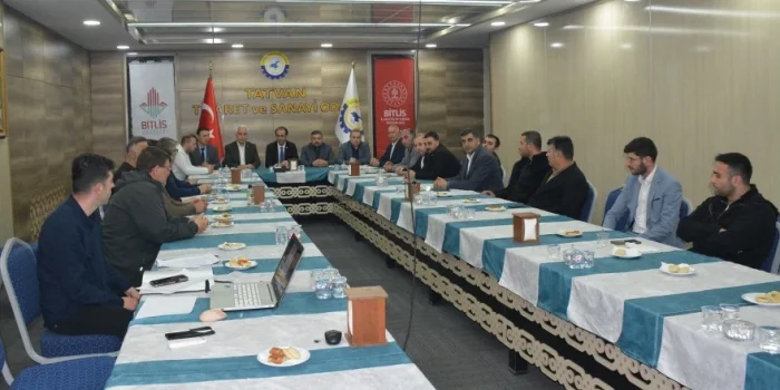 Tatvan’da Turizm Sektör Temsilcileri Toplantısı Düzenlendi